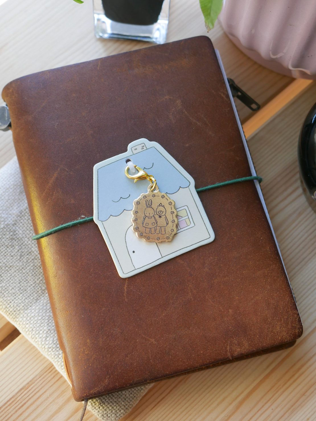 Dana Ate Oatmeal Brass Charm – Always by Your Side — gallery