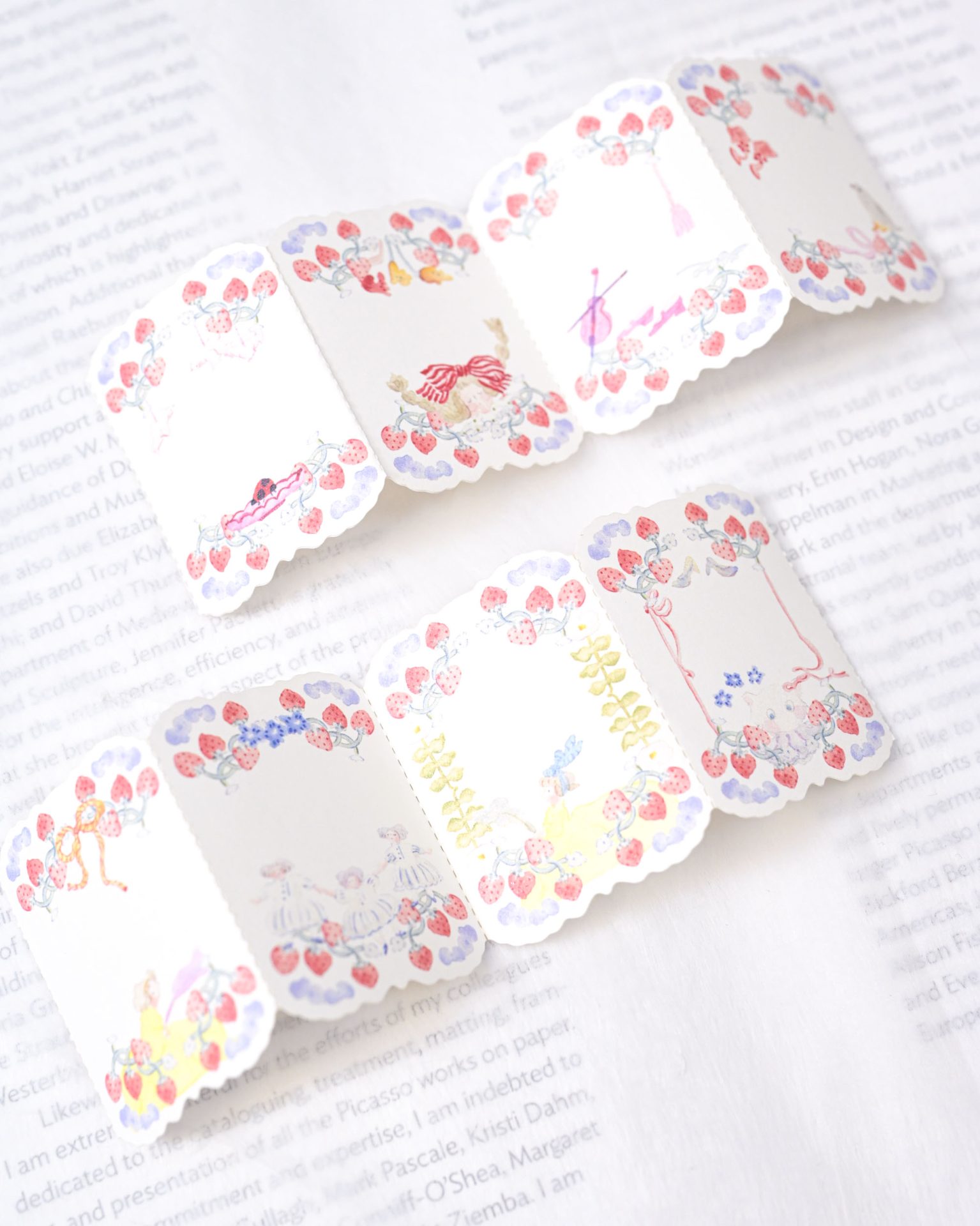 Dodolulu Memo Sticker Roll – Berry Tales — gallery