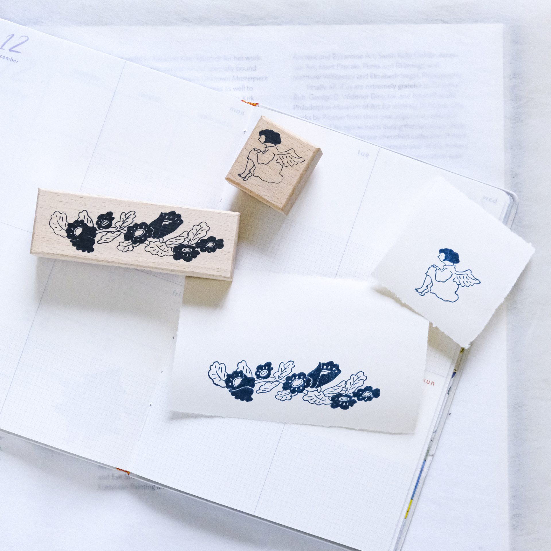Dodolulu Wooden Stamp Set – Floating Angels — gallery