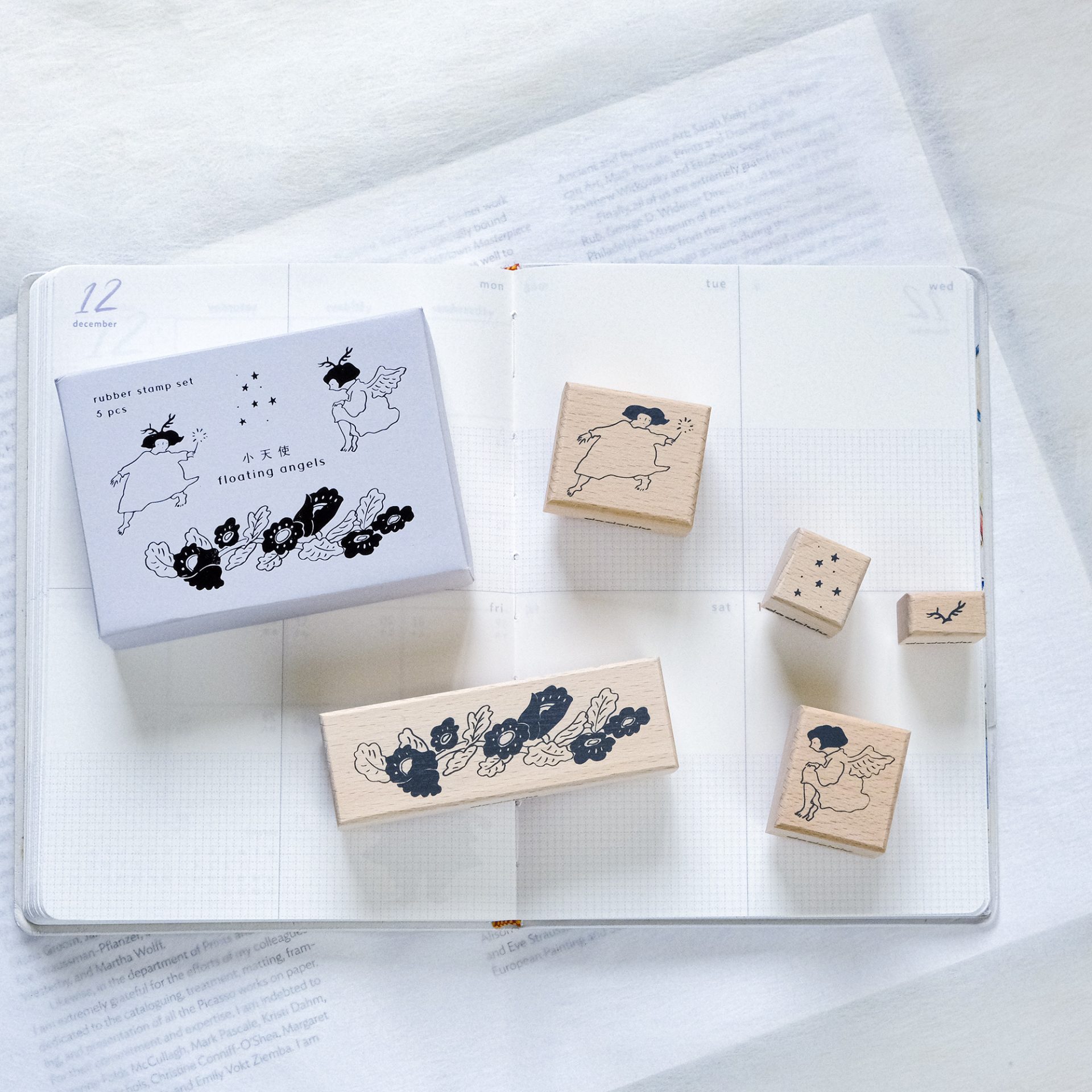 Dodolulu Wooden Stamp Set – Floating Angels — gallery