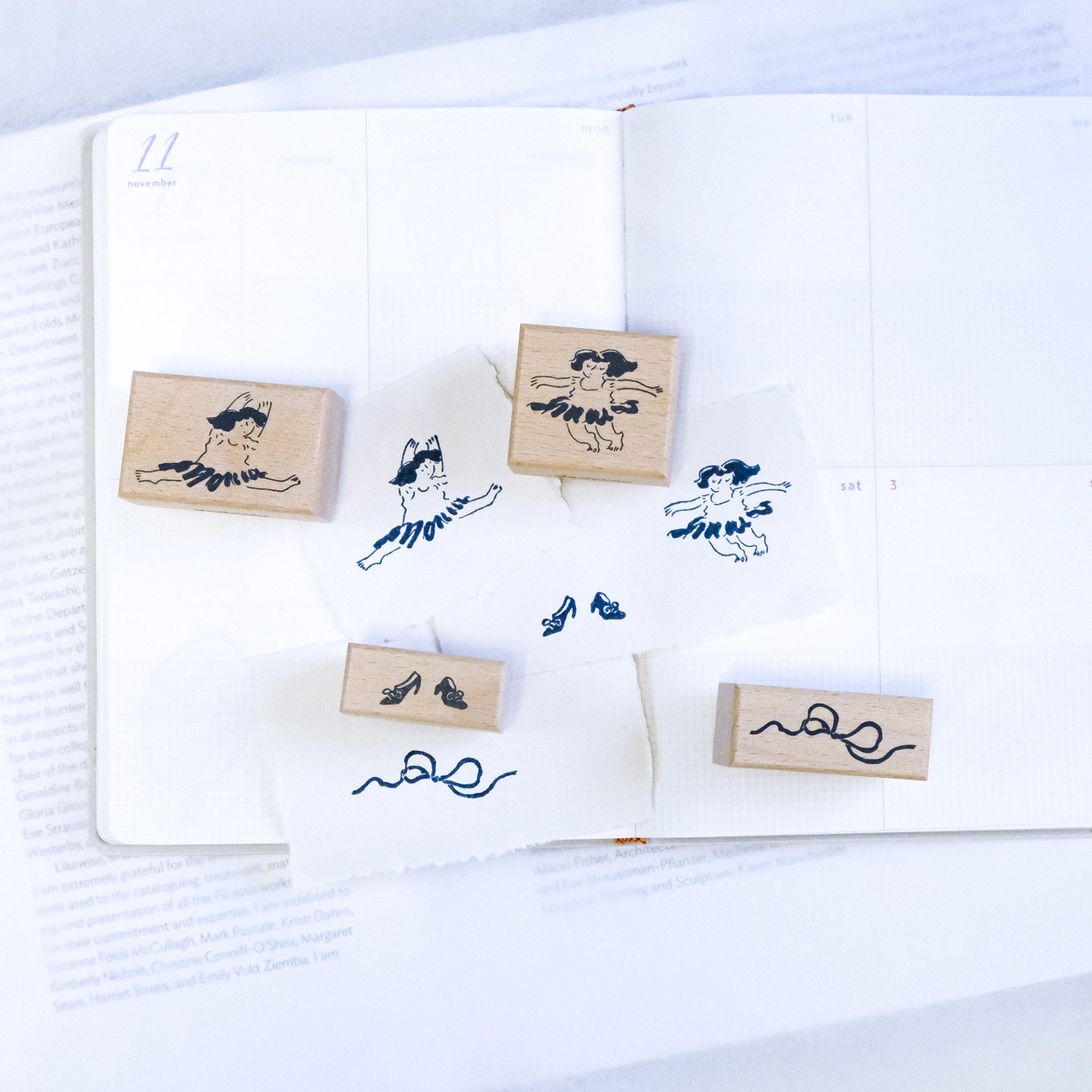 Dodolulu Wooden Stamp Set – Fluttering — gallery