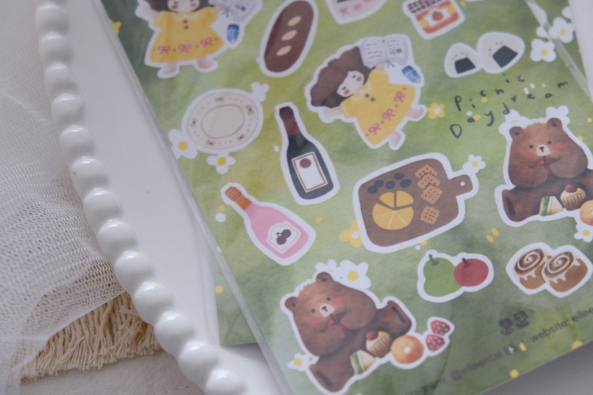 Eileen Tai Stickers – Picnic Daydream — gallery