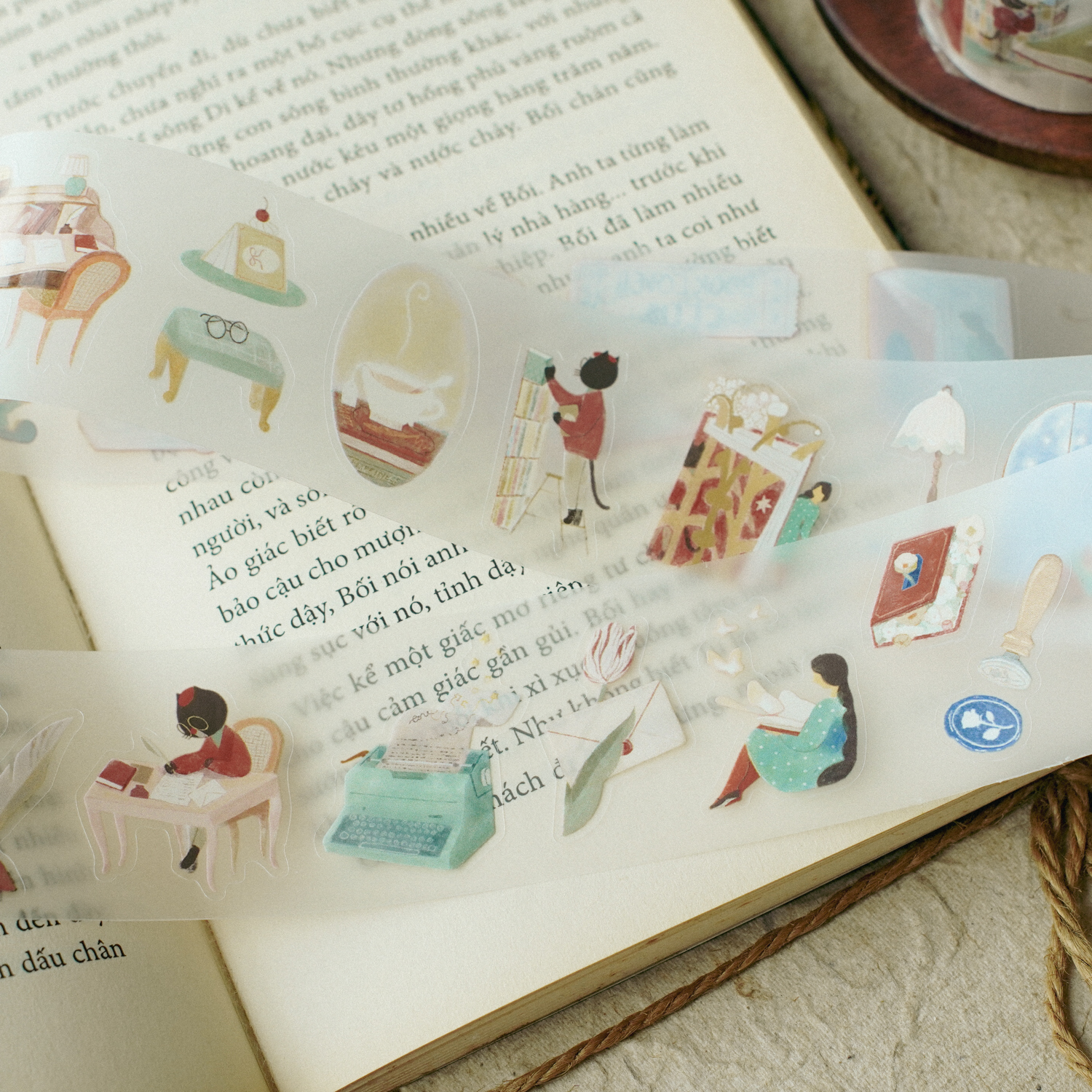Teayou Kiss-cut PET Tape 'Enchanted Library'