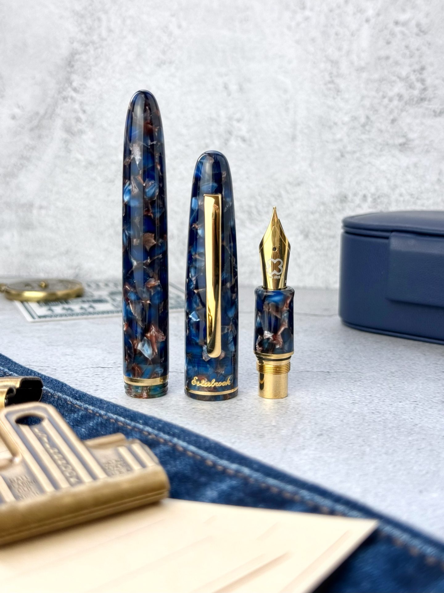 Esterbrook Estie Nouveau Bleu Fountain Pen with Gold Trim — gallery