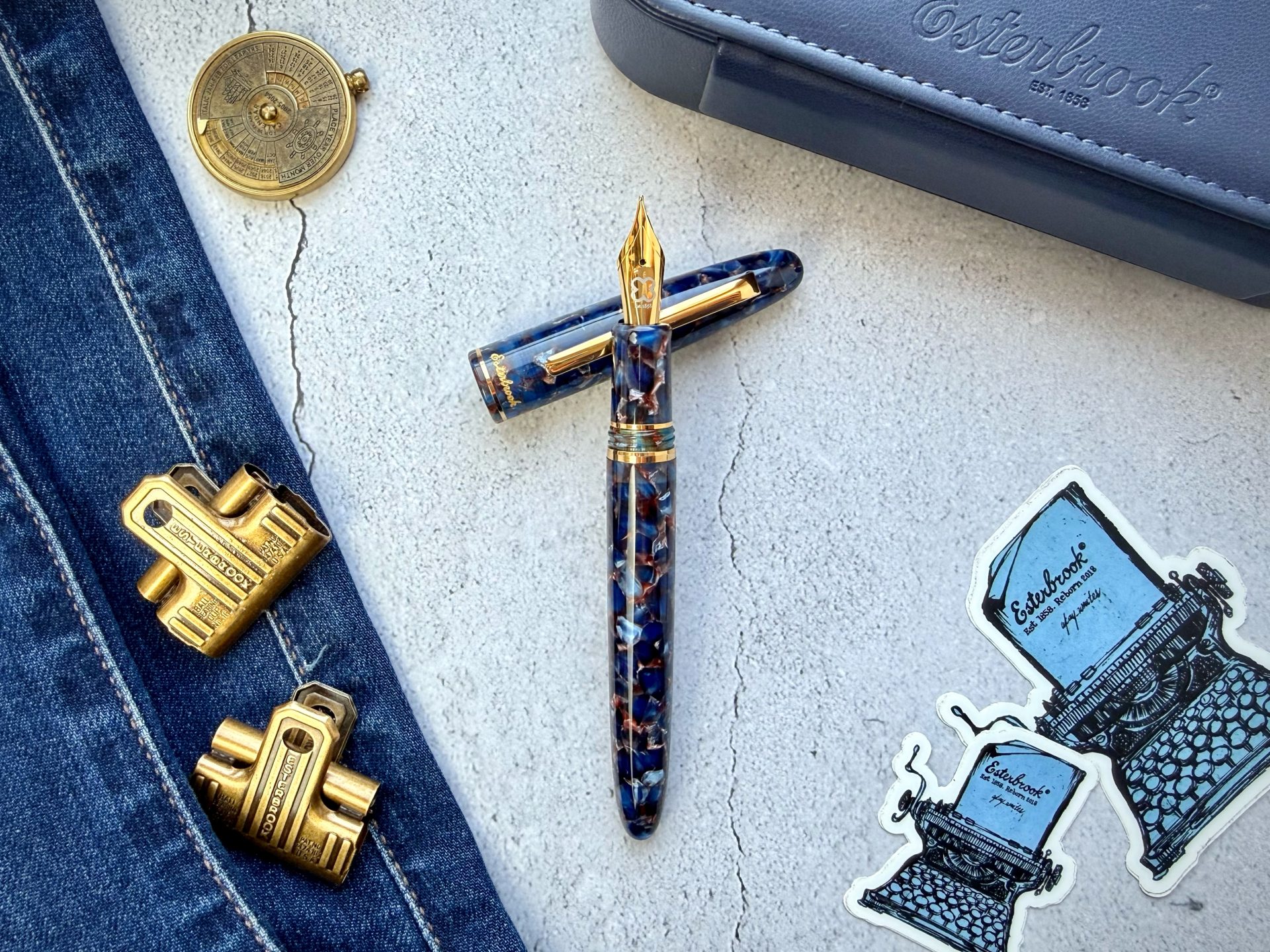 Esterbrook Estie Nouveau Bleu Fountain Pen with Gold Trim — gallery