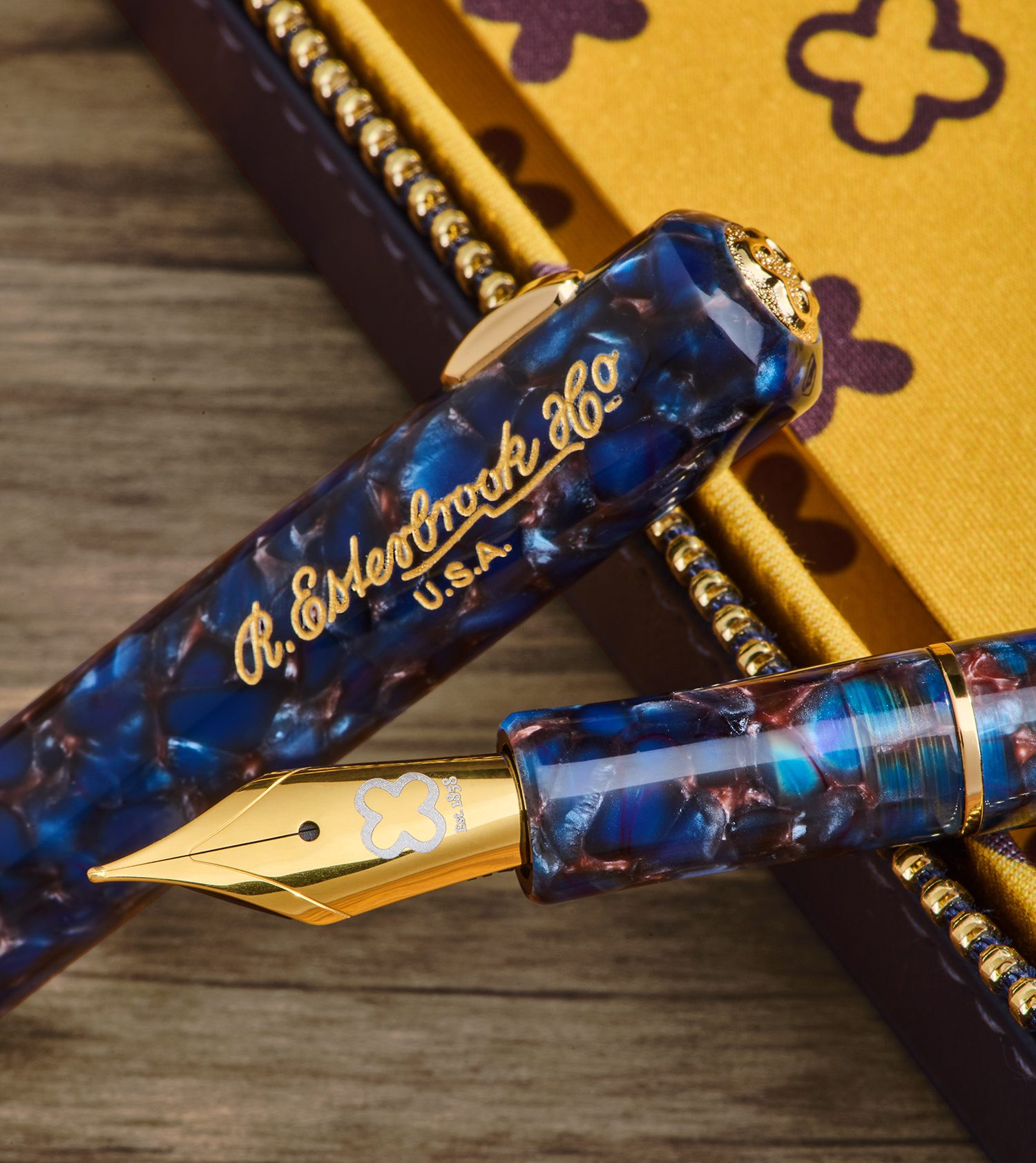 Esterbrook Niblet Nouveau Bleu Pocket Fountain Pen (Fine) — gallery