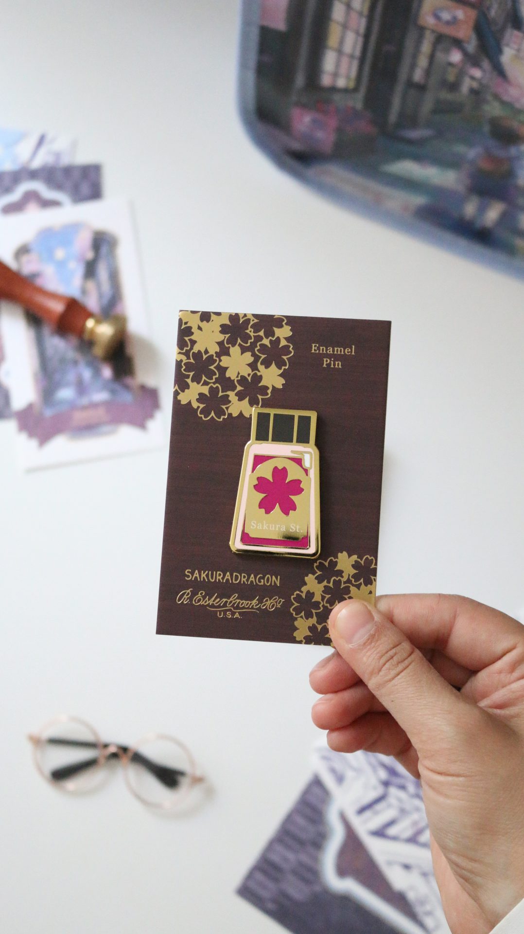Esterbrook Sakura Street Ink Lapel Pin — gallery
