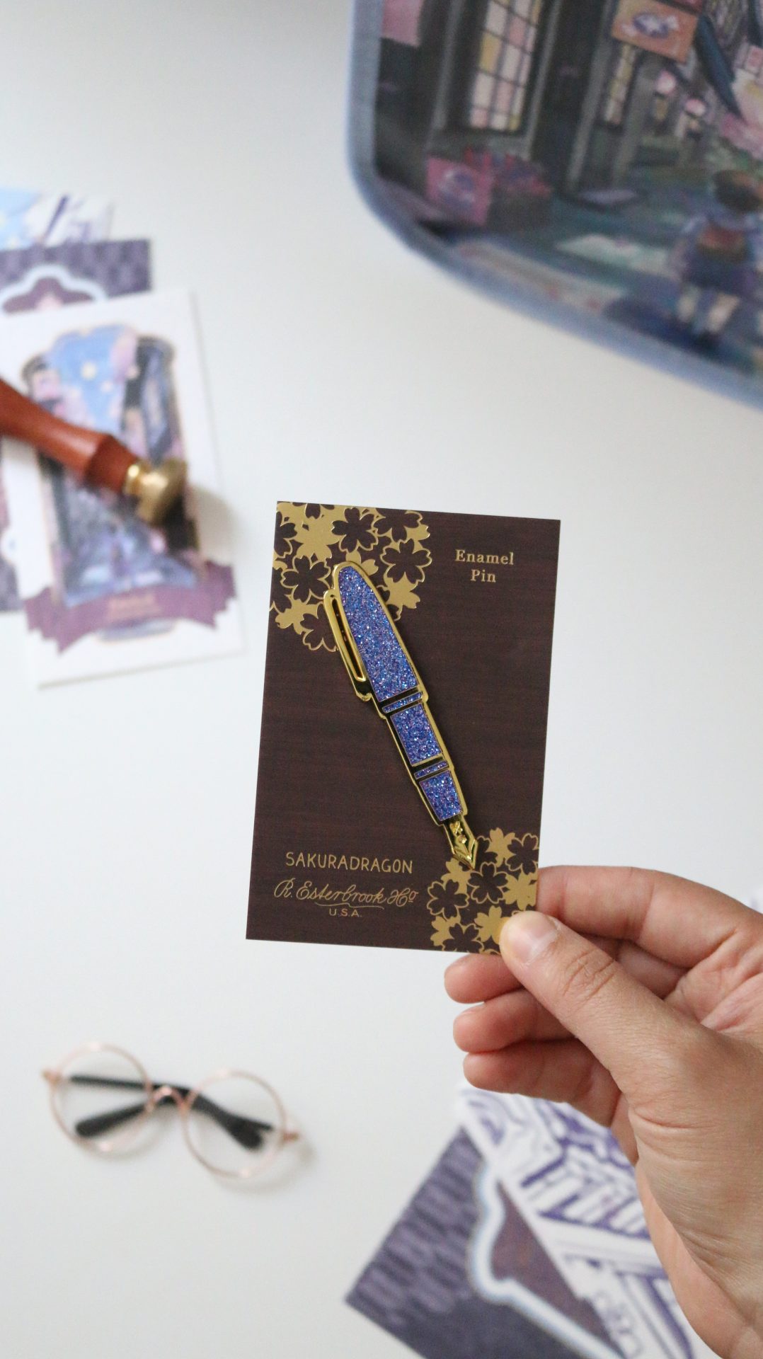 Esterbrook Sakura Street Pen Lapel Pin — gallery