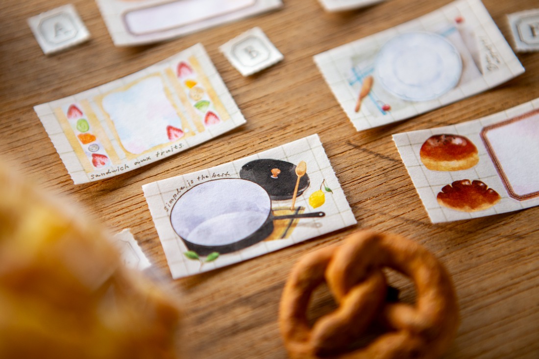 OURS Studio Sweet Hours Sticker Memo Roll - Image 7