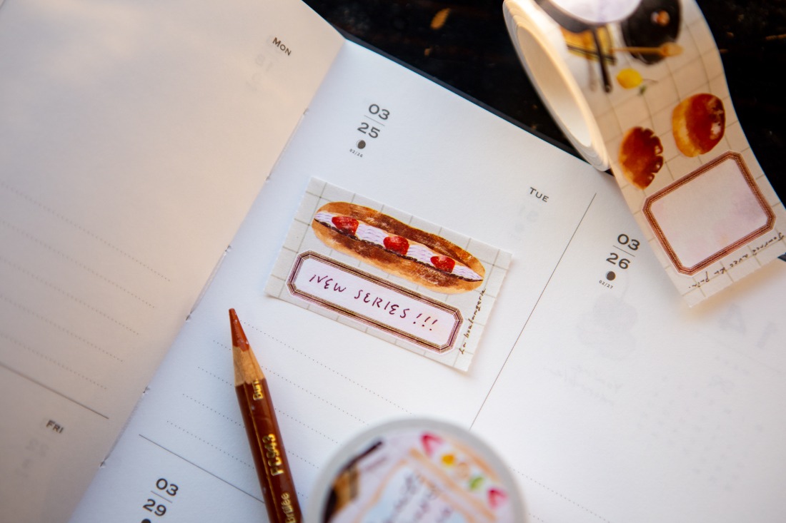 OURS Studio Sweet Hours Sticker Memo Roll - Image 3