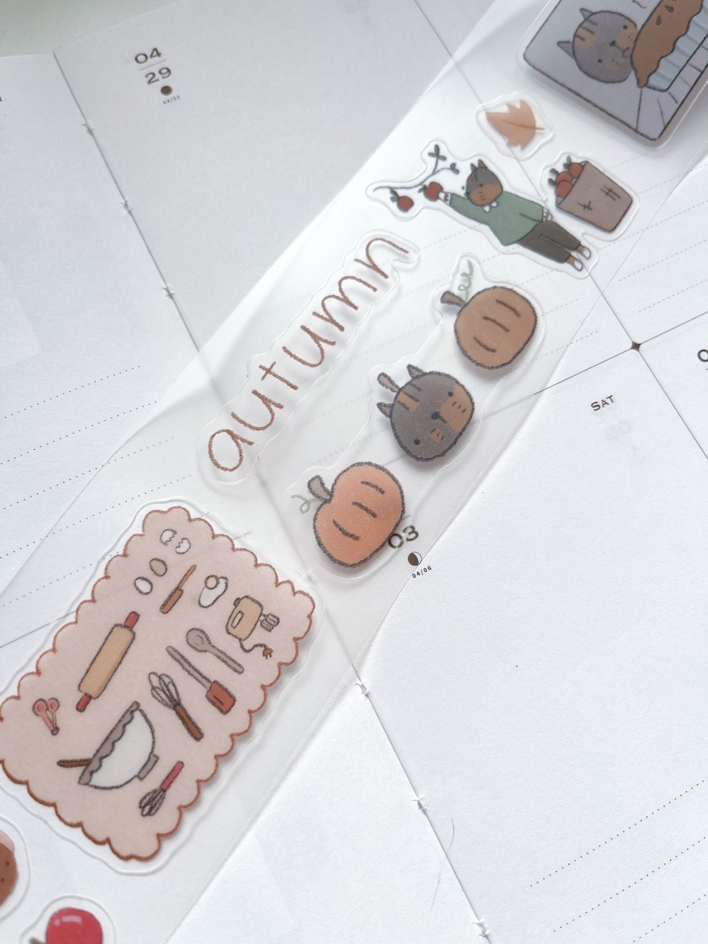 Kuboandlucy x Dana Ate Oatmeal Kiss-Cut PET Tape – All Four Seasons — gallery