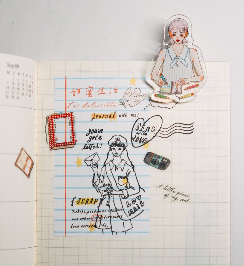 La Dolce Vita Acrylic Clip – Girl Drawing — gallery