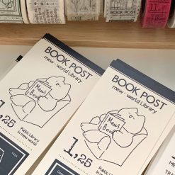 Mewmewbeam Bookmark - Reading