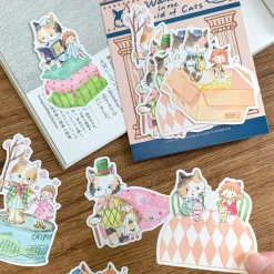 Molinta Die-Cut Memo Sheets – Wander in the World of Cats — gallery