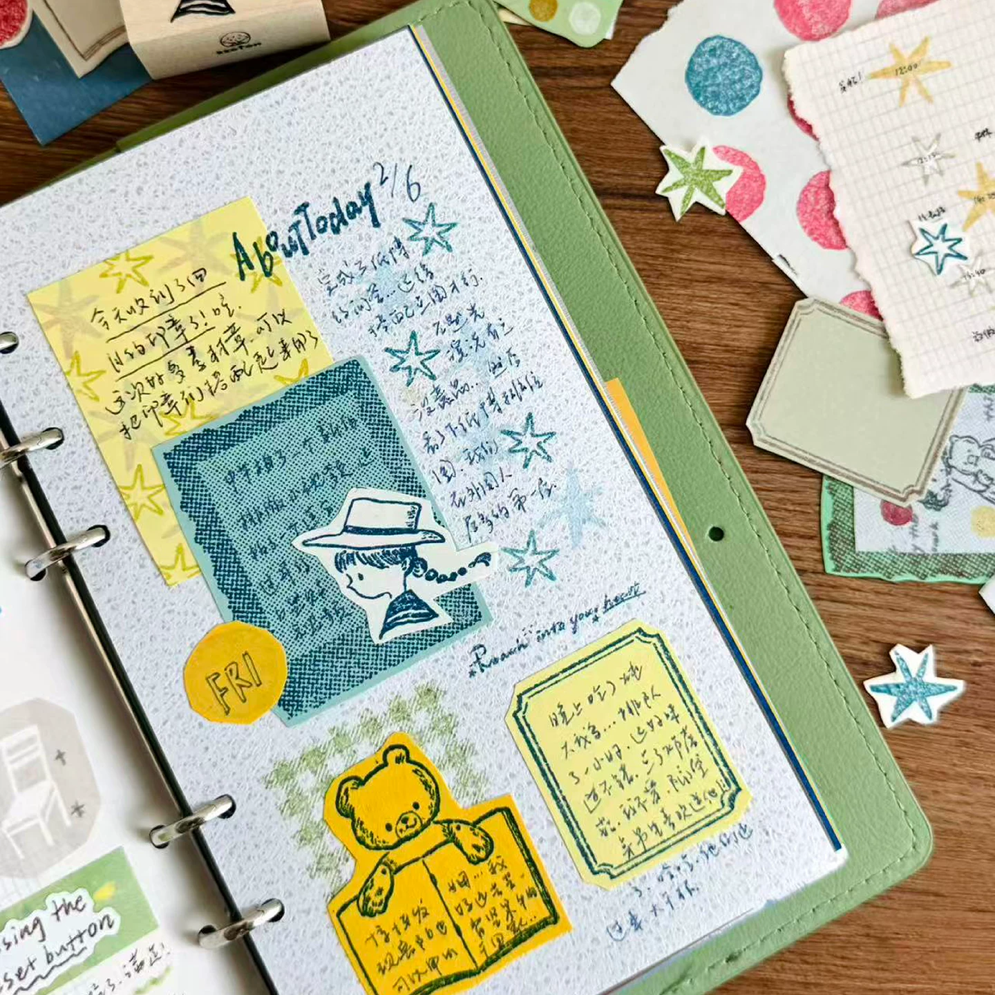 Molinta Wooden Stamp – Bear Reading — gallery