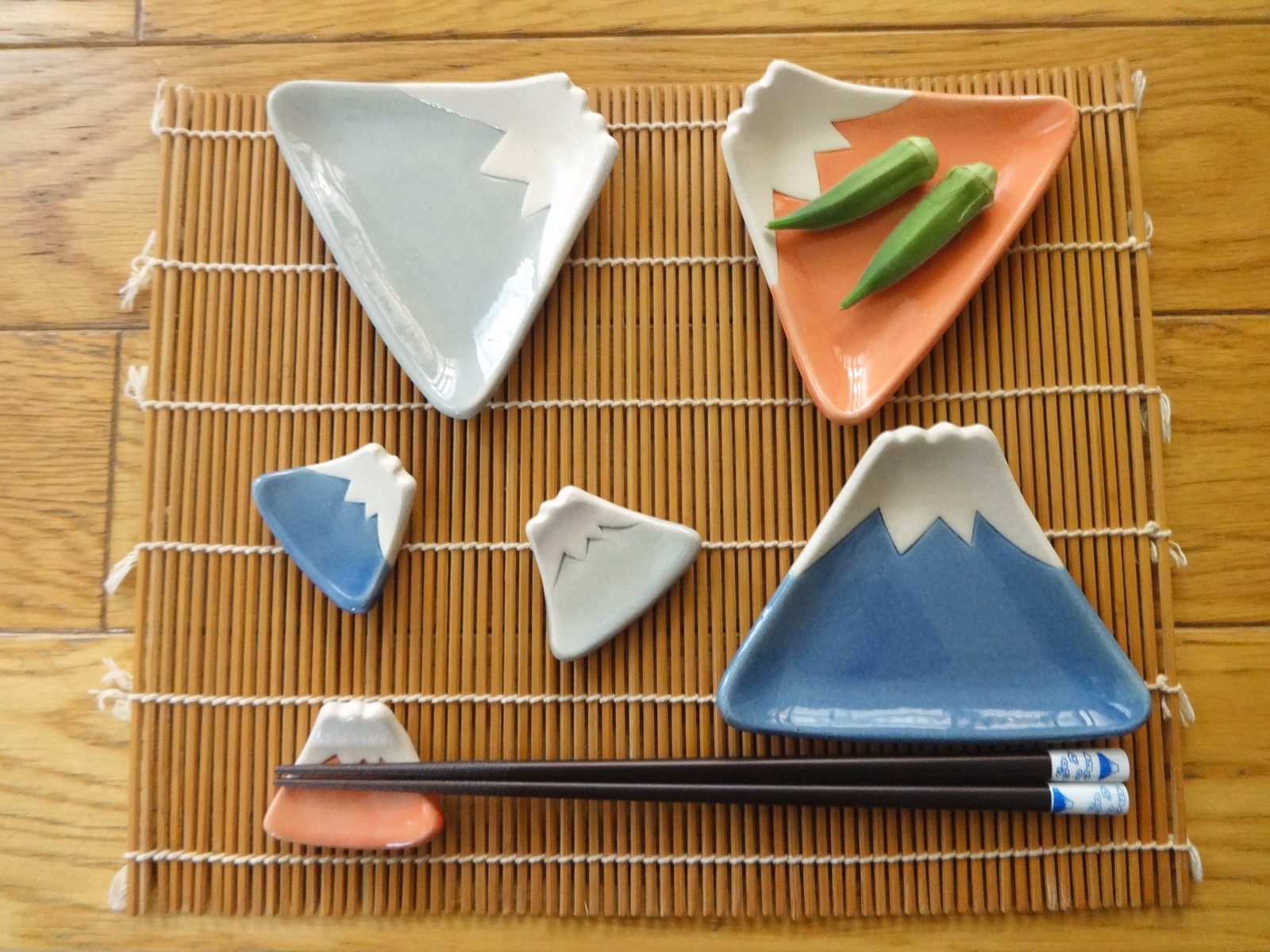 Mt Fuji Ceramic Dishes (2 sizes)