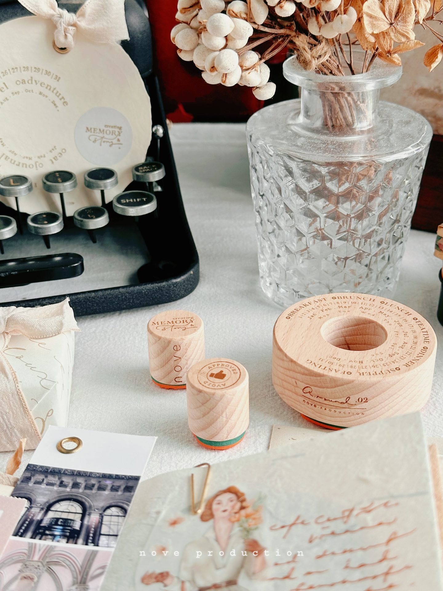 Nove Rubber Stamps - a.round.02