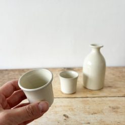 Shussai Kiln Pottery Tokkuri Handcrafted Sake Set
