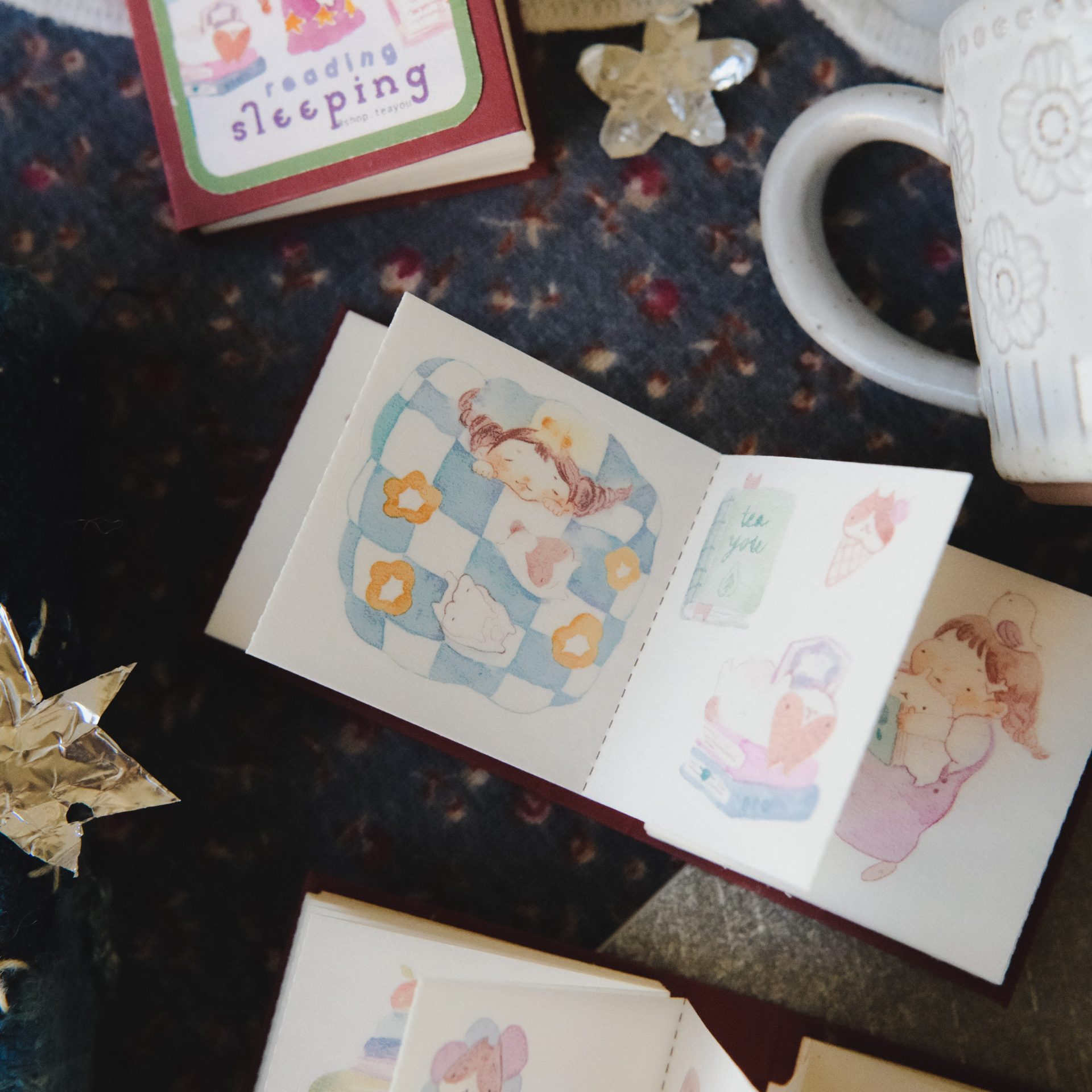 TeaYou Mini Sticker Book – Reading Sleeping — gallery