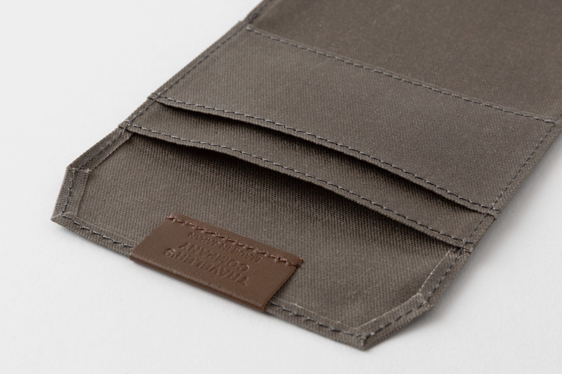 TRAVELER'S Notebook 20th Anniversary Card Size Set - Brown - Image 13