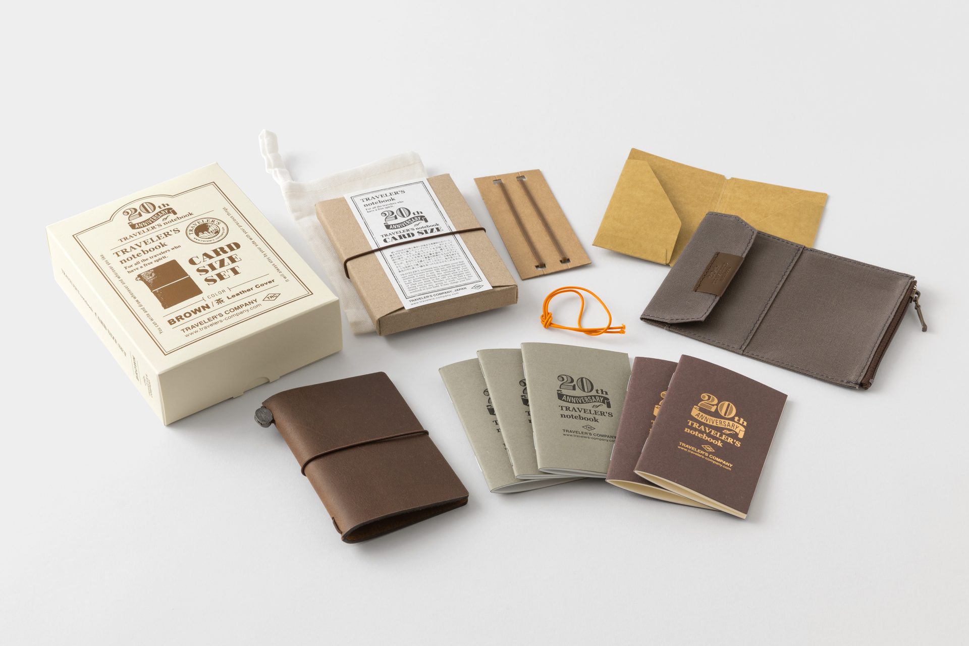 TRAVELER'S Notebook 20th Anniversary Card Size Set