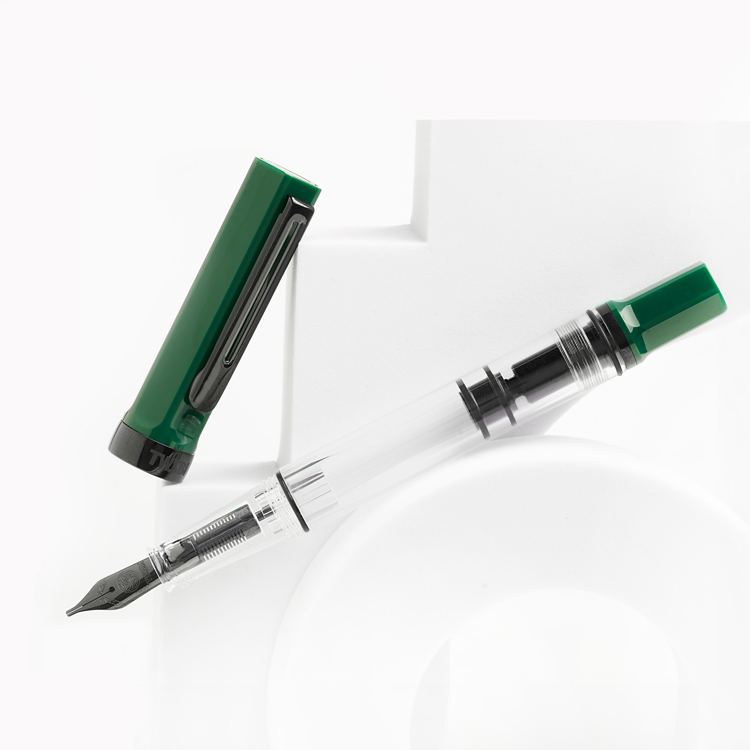 TWSBI ECO Irish Green w/Oynx Fountain Pen — gallery