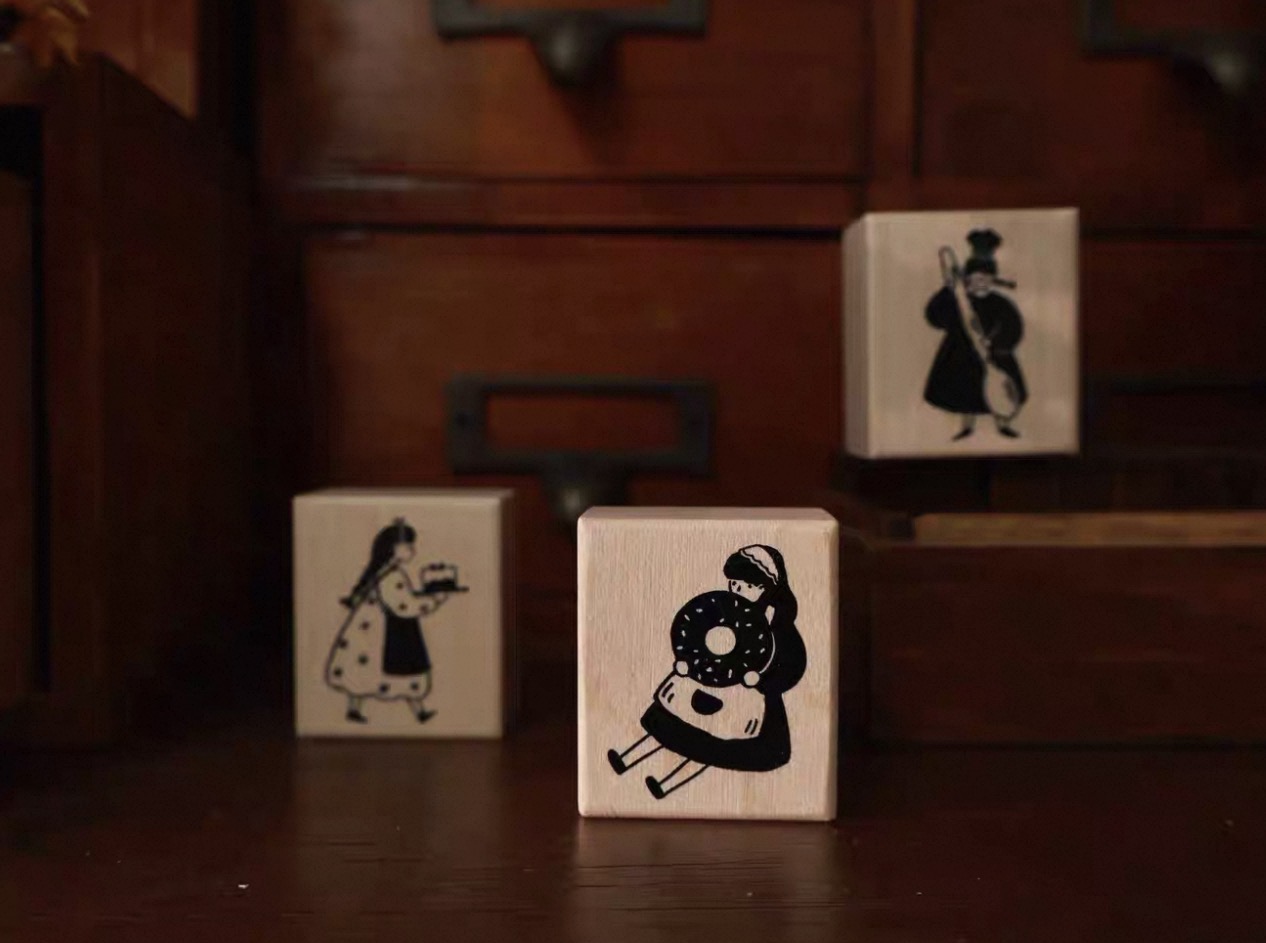 yeir-studio-girl-rubber-stamps-vol-4