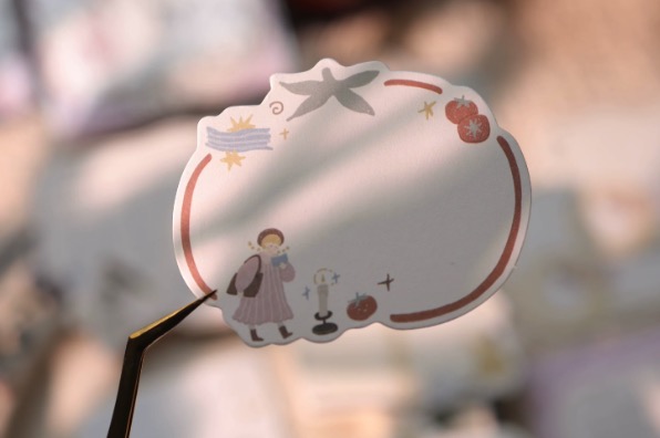 Yier Studio Gathered Moments Die-cut Memo — gallery