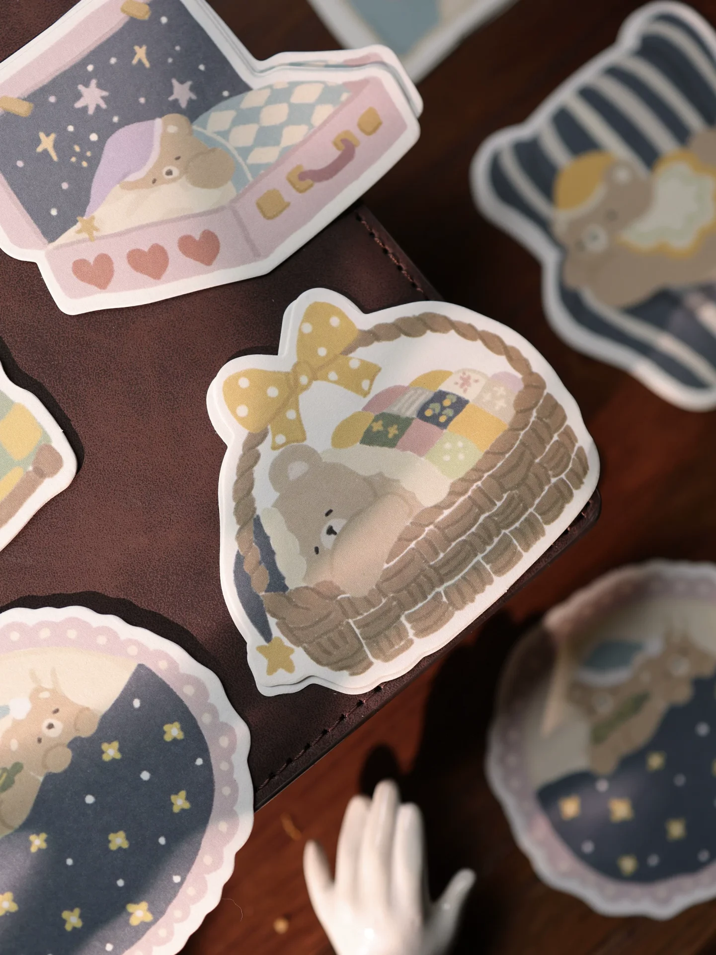 Yier Studio Goodnight Bear Die-cut Memo — gallery